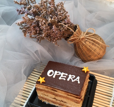 Bánh Opera